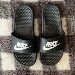 Nike slides